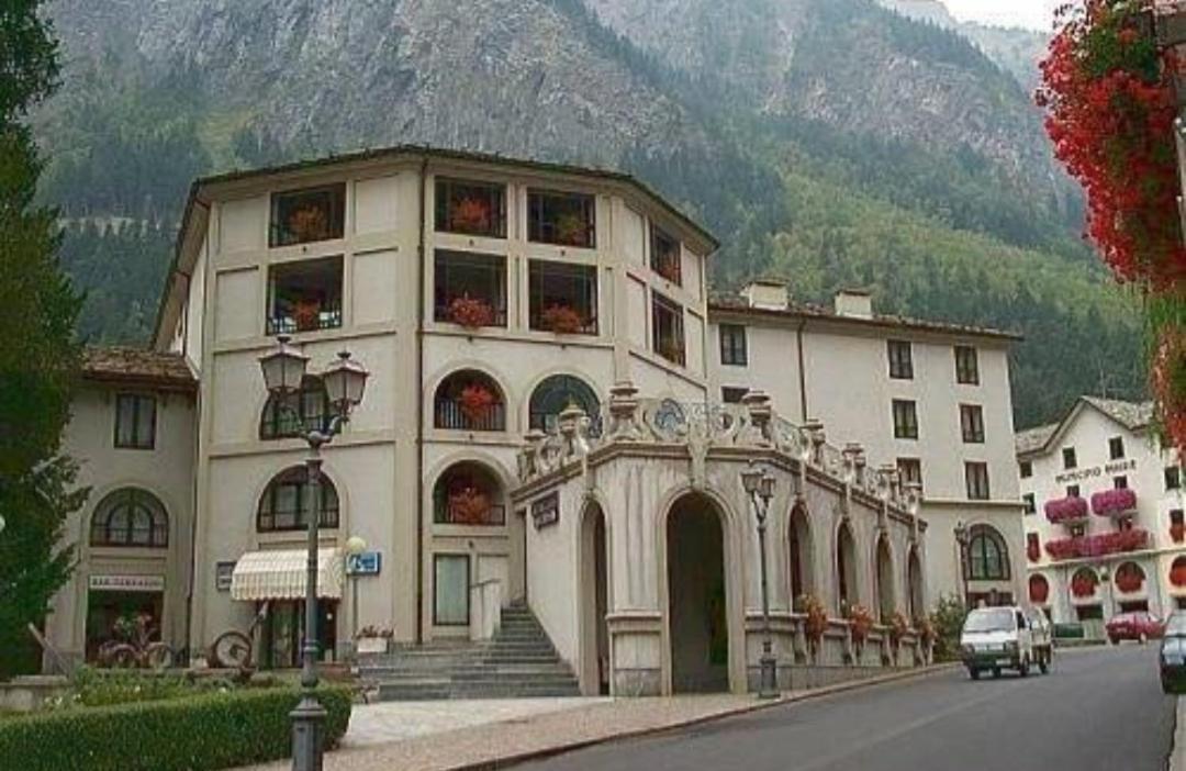 Residence Universo Pré-Saint-Didier Exterior photo